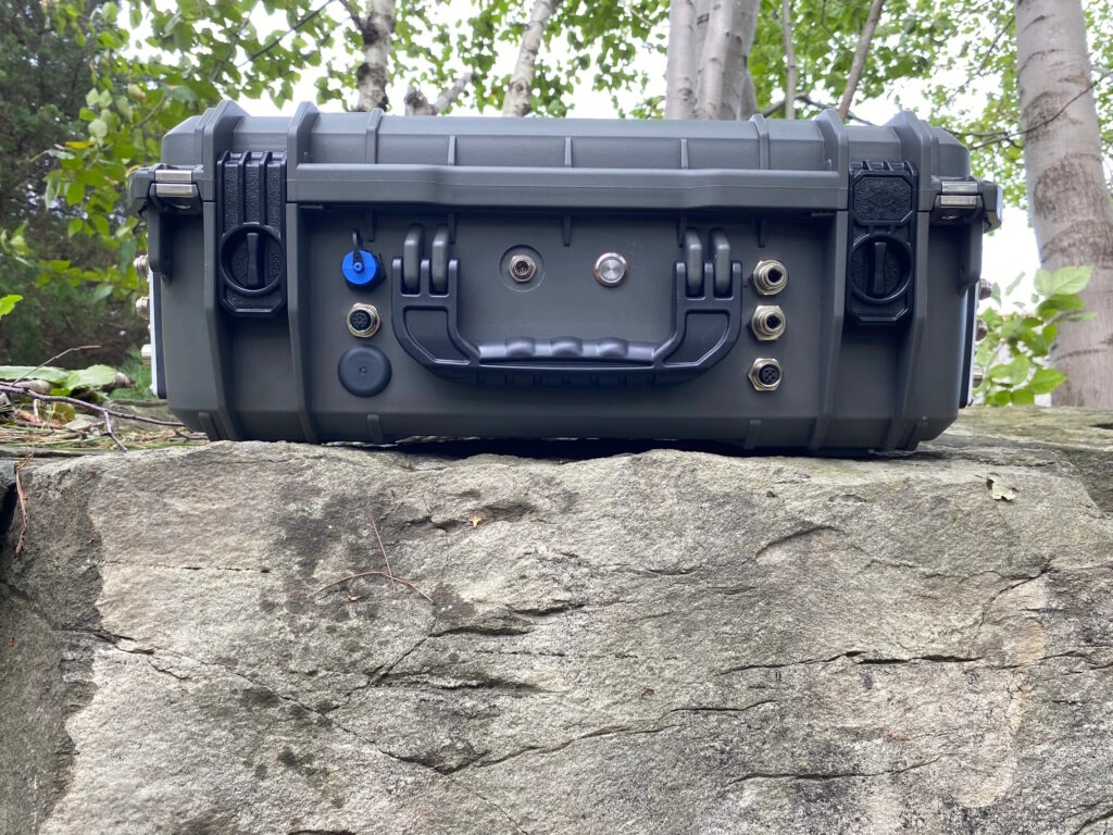eosMX_rear-1024x560.webp